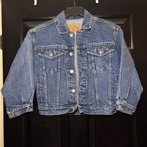 GAP medium Wash Denim Cropped Jacket Button Closure Women’s Size Medium